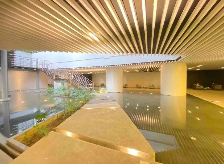 Air Luxury Makati Cbd With Balcony Apartment Manila