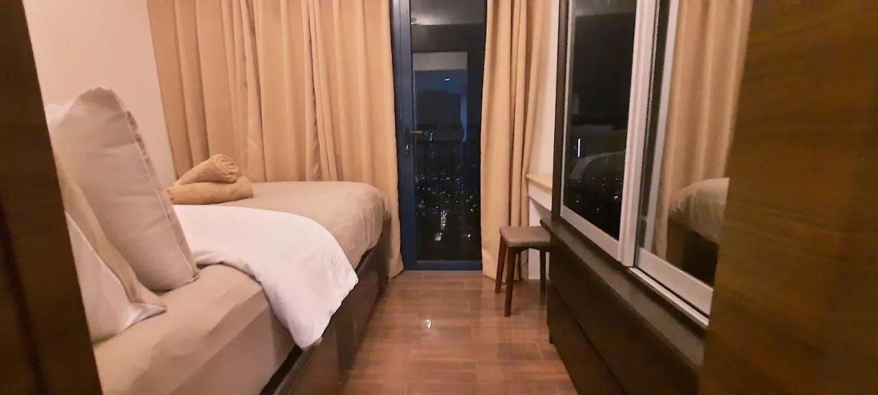 Air Luxury Makati Cbd With Balcony Apartment Manila