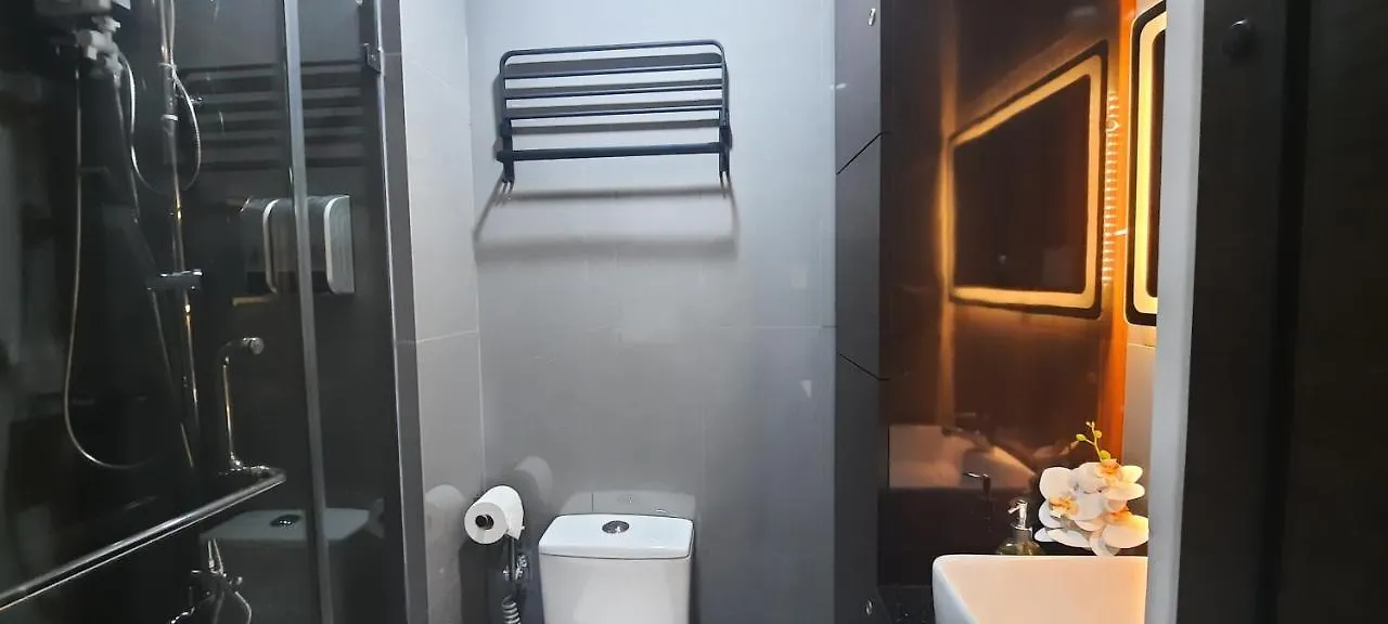 Air Luxury Makati Cbd With Balcony Apartment Manila 0*,