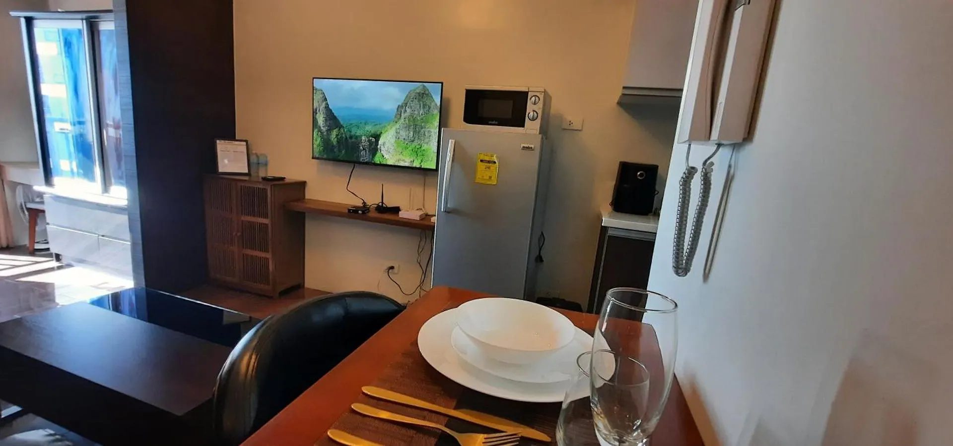 Air Luxury Makati Cbd With Balcony Apartment Manila Philippines